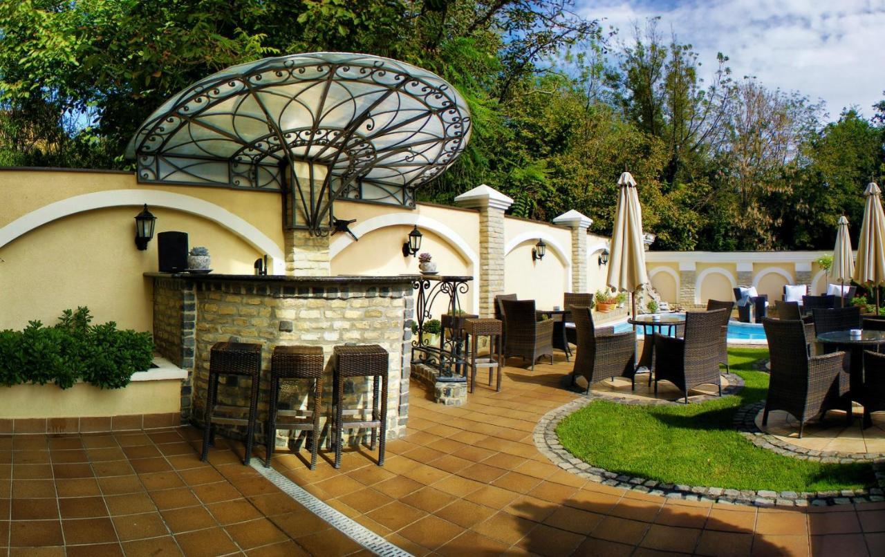 Hotel Vila Lago Palić Eksteriør bilde