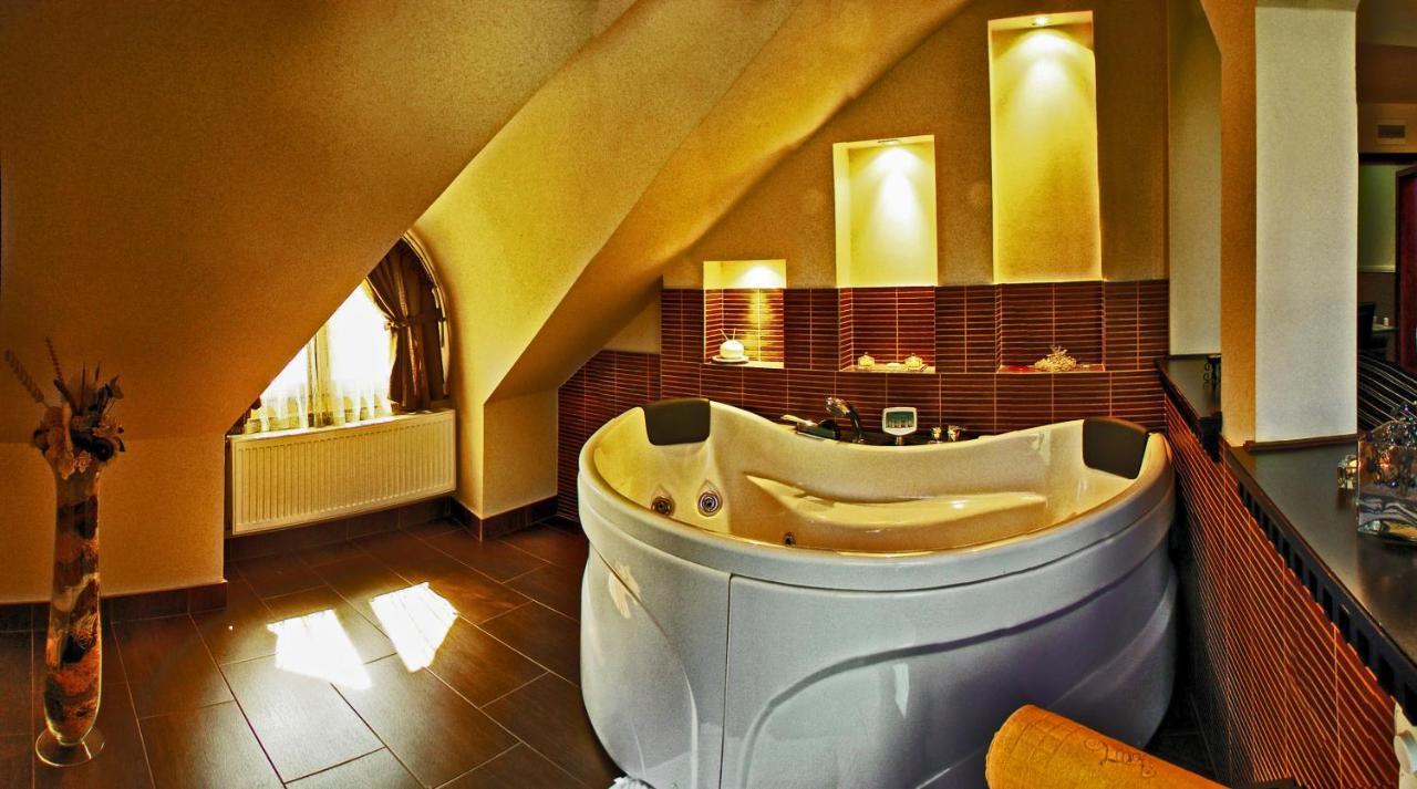 Hotel Vila Lago Palić Eksteriør bilde