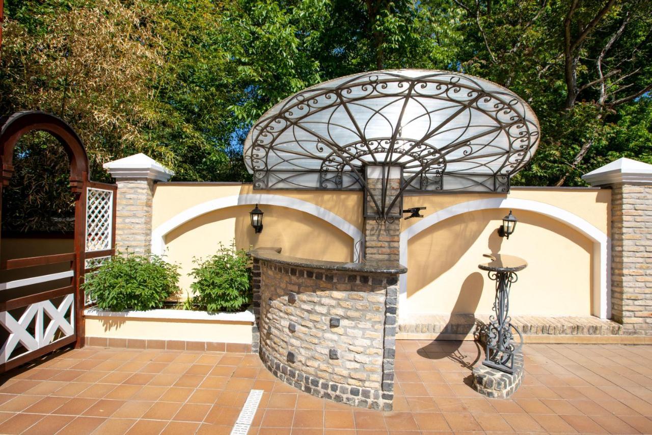 Hotel Vila Lago Palić Eksteriør bilde