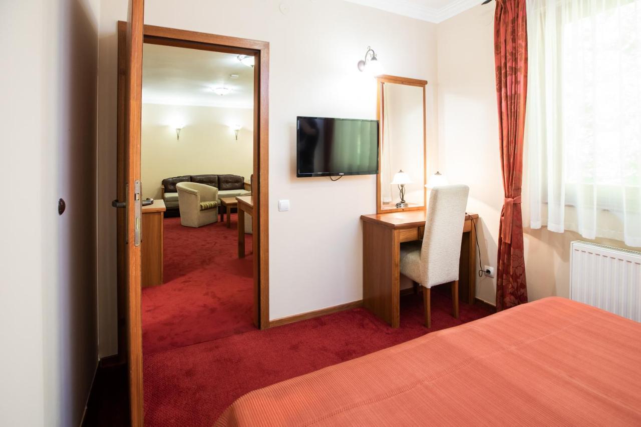 Hotel Vila Lago Palić Eksteriør bilde