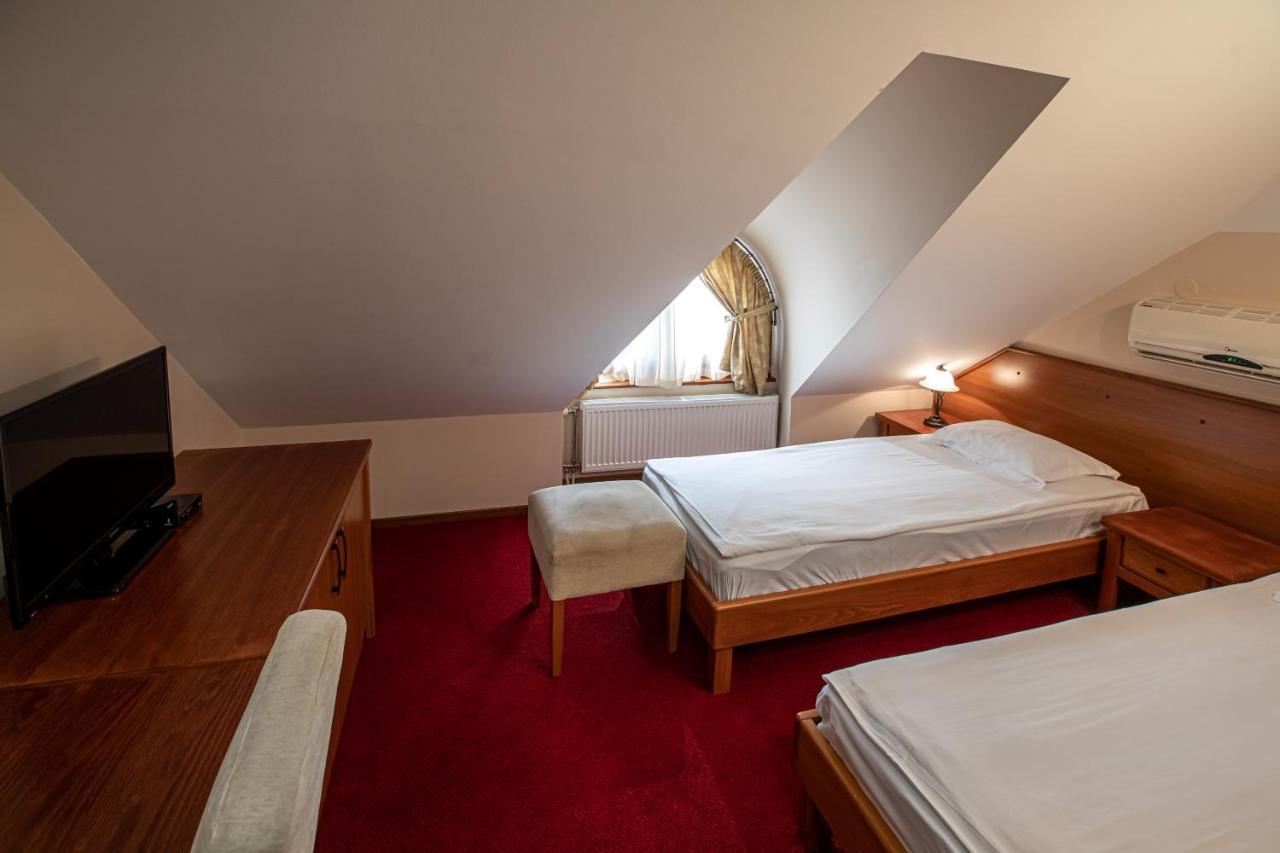 Hotel Vila Lago Palić Eksteriør bilde